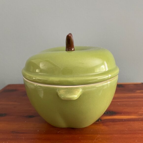 Technique Green Apple Ceramic Small Casserole Lid KF144 - Picture 9 of 10